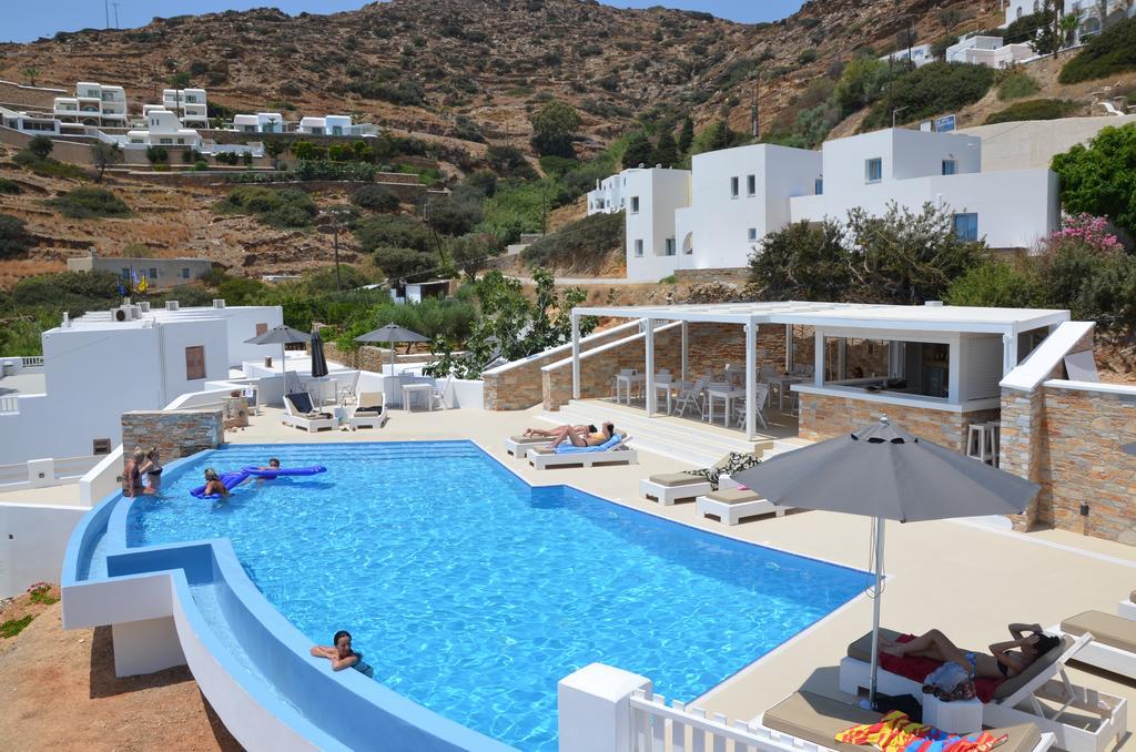 Galaxy Hotel Mylopotas
